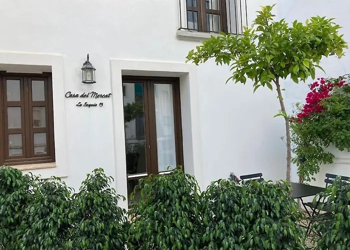 Chalet: Casa Del Mercat